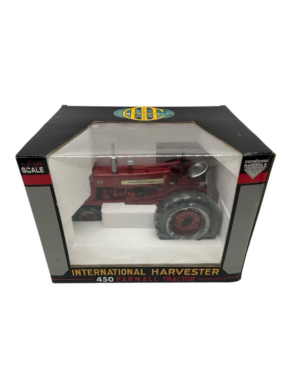 Speccast IH 450 Farmall  Narrow Front Tractor 1/16  Scale ZJD153 #178  NIB
